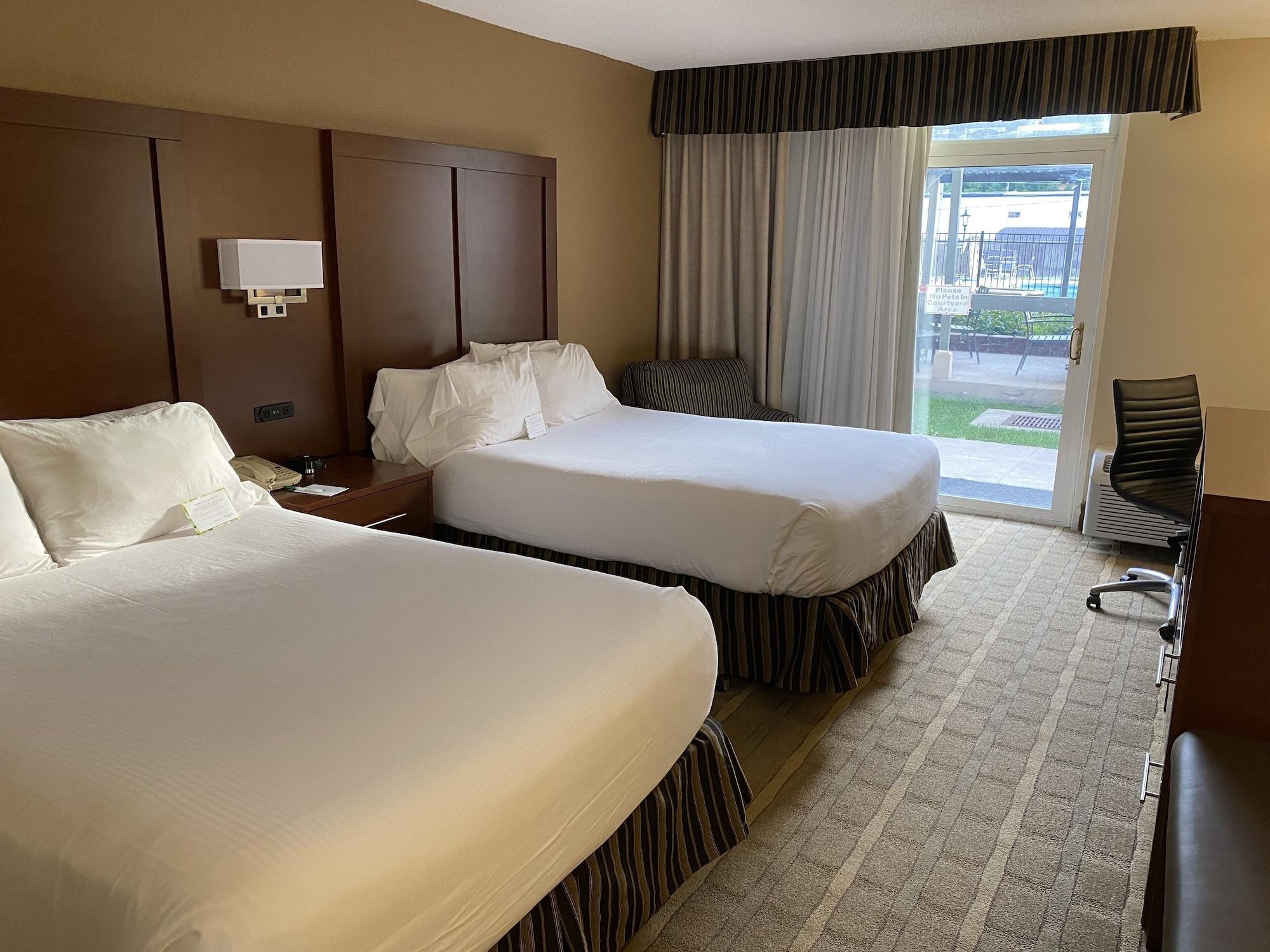 Hotel Wyndham Garden Warsaw Esterno foto